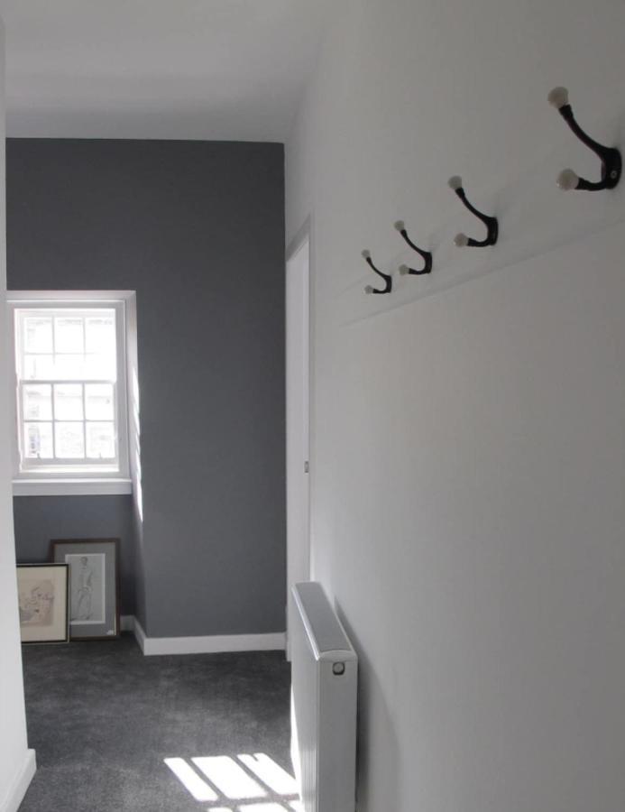 2 Chessels Court, Flat 3 Lägenhet Edinburg Exteriör bild